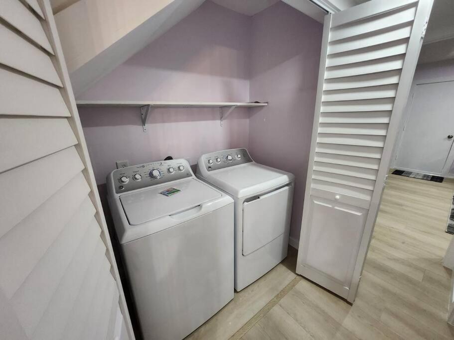 Modern Island Serenity!-Pet-Friendly Villa Île de Hilton-Head Extérieur photo