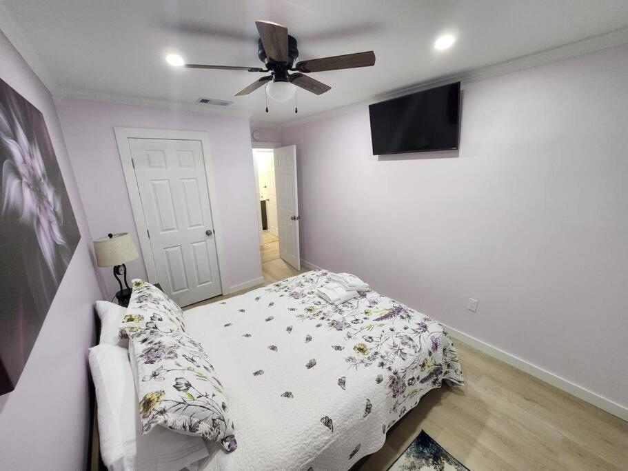 Modern Island Serenity!-Pet-Friendly Villa Île de Hilton-Head Extérieur photo
