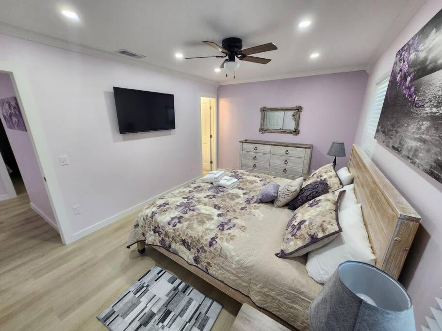 Modern Island Serenity!-Pet-Friendly Villa Île de Hilton-Head Extérieur photo